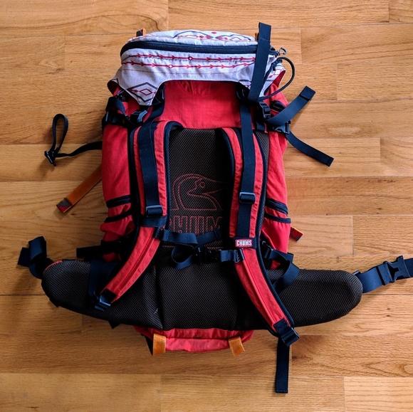 chums sinawava 45 backpack